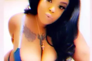 1 DAY ONLY 🍒 🤑🍬Curvy 🍬👑Queen👑🤩... - Image 1